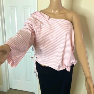 NWT Fashion Nova Top Size Medium!